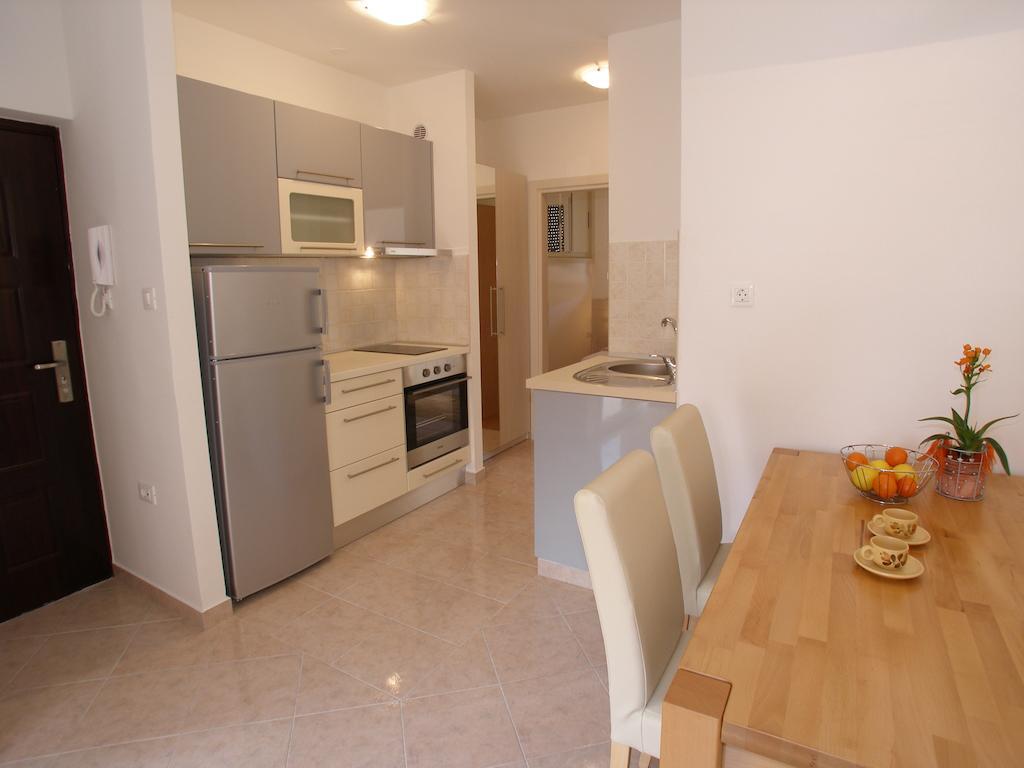 Apartments Marina Vodice Rum bild
